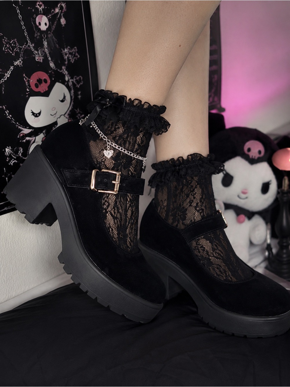 Black Velvet Mary Jane Platform chunky lug Heels